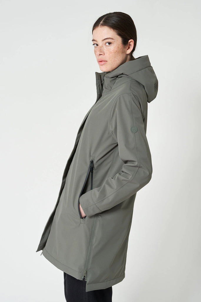 Elurra Mulled Basil Tantä Rainwear FW24