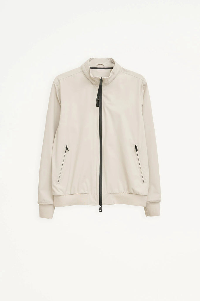 Chaqueta impermeable de hombre Tantä corta de primavera. Blanca