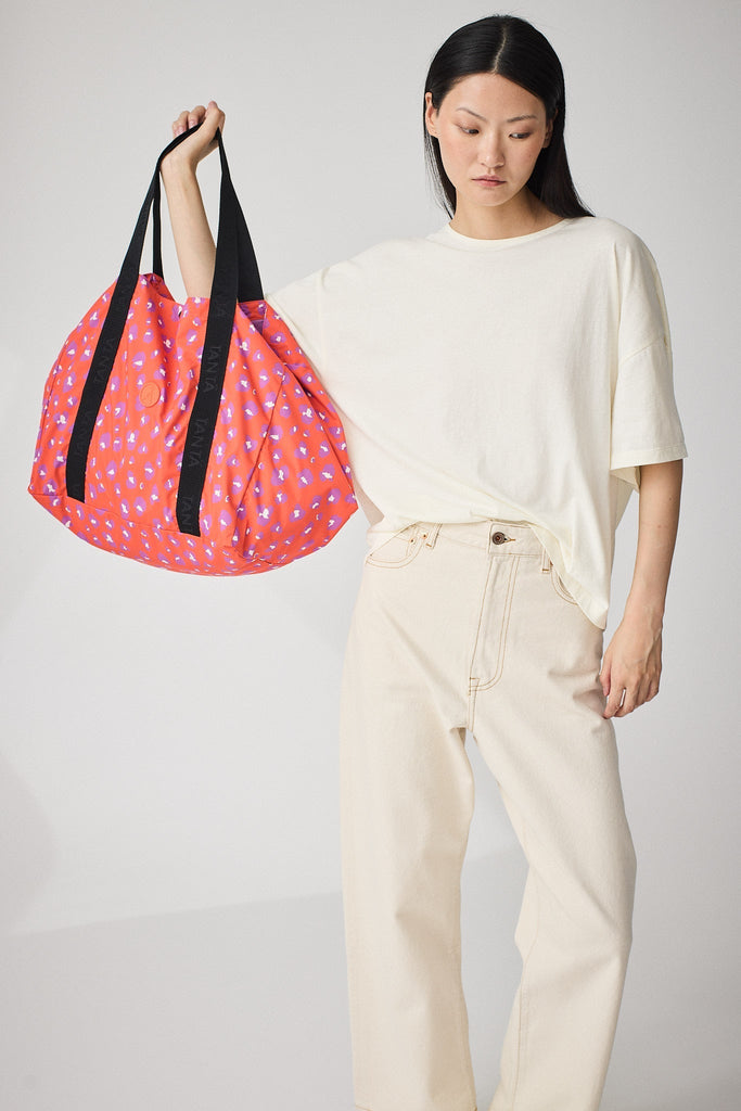 Bolso de mano espacioso y plegable Tantä