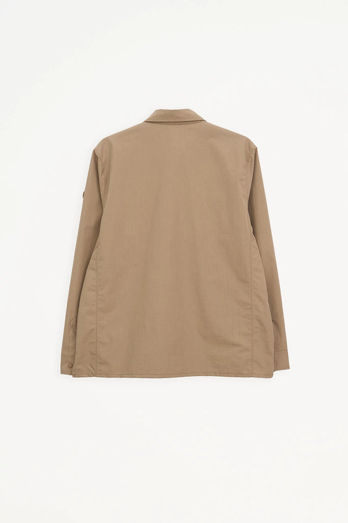 Chaqueta impermeable tipo sobrecamisa de hombre Tantä. Marrón