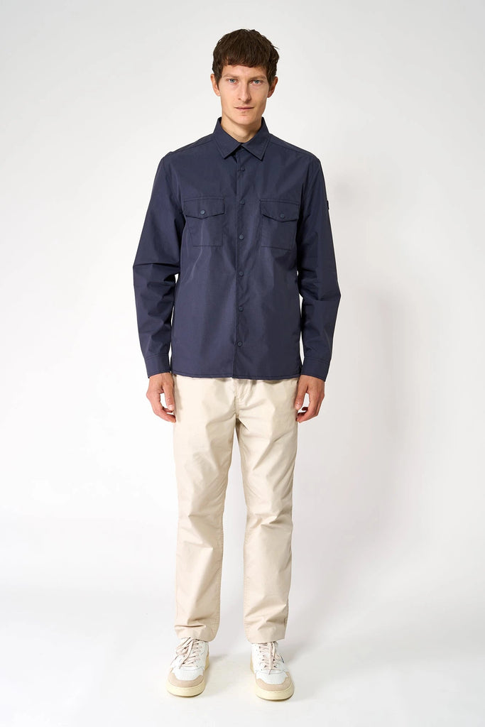 Chaqueta impermeable tipo sobrecamisa de hombre Tantä. Azul