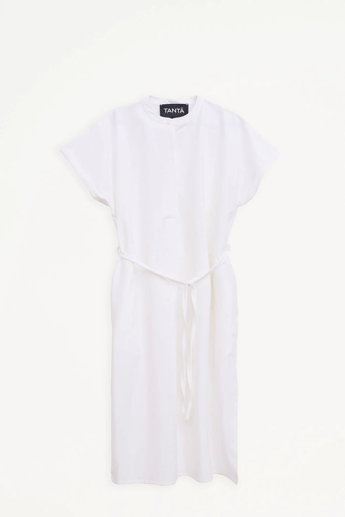 Vestido oversize manga corta en tejido 4-ways stretch secado rápido. Tantä. Color blanco