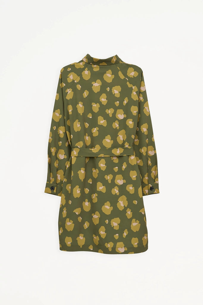 Sobrecamisa larga de Mujer con estampado animal Tantä. Color verde
