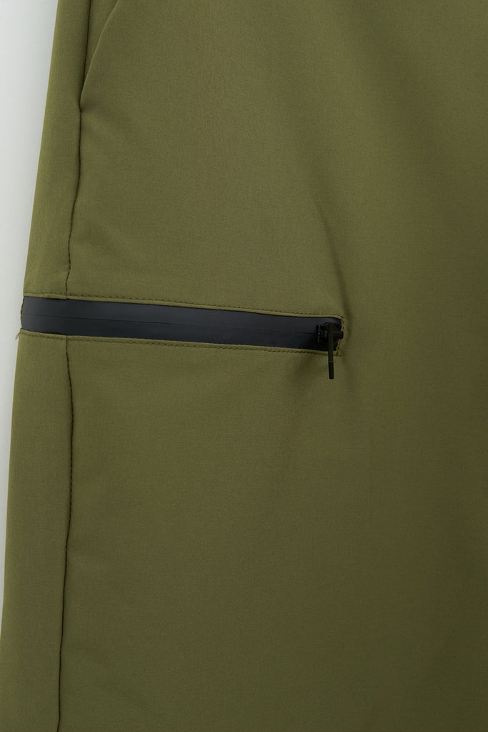  Bermudas de hombre corte estándar verdes