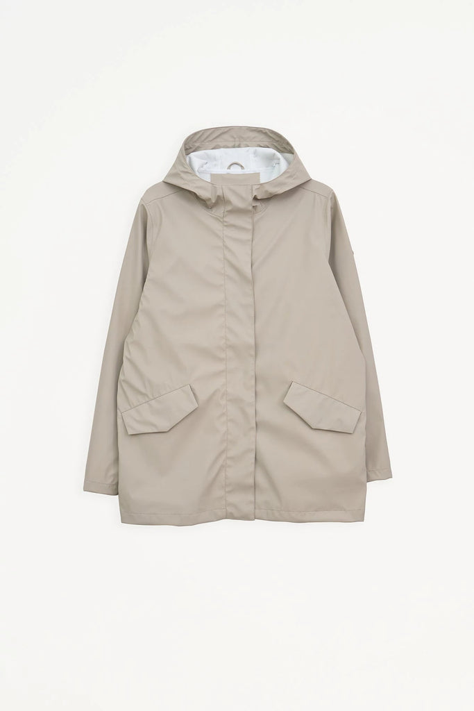 Chaqueta Impermeable Niebla de Mujer Tantä. Color gris
