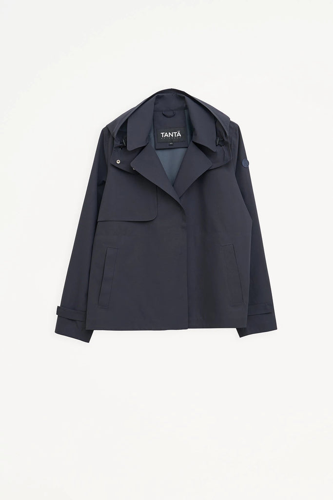  Trench o gabardina corta de MUJER sin costuras en poliéster 100% impermeable. Tantä. Color azul 