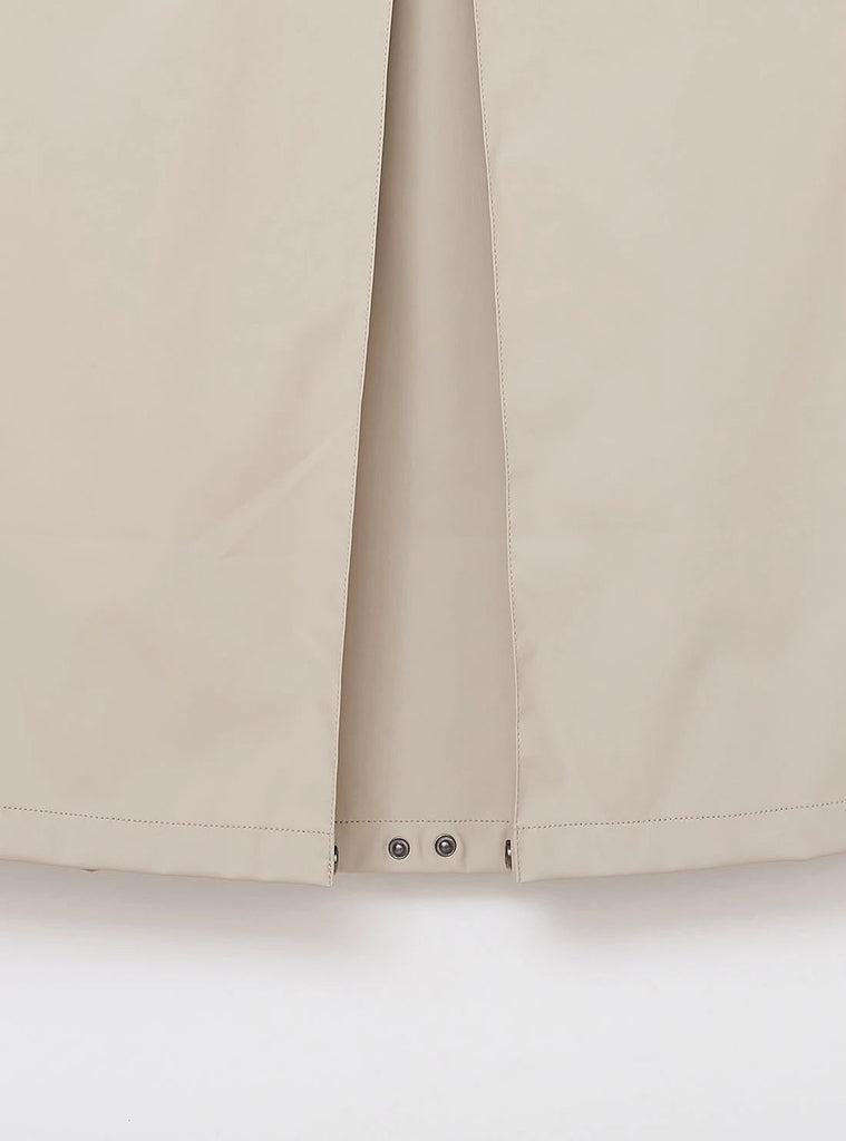 Chubasquero o impermeable de mujer Nuovola de Tantä. Color Gris. 
