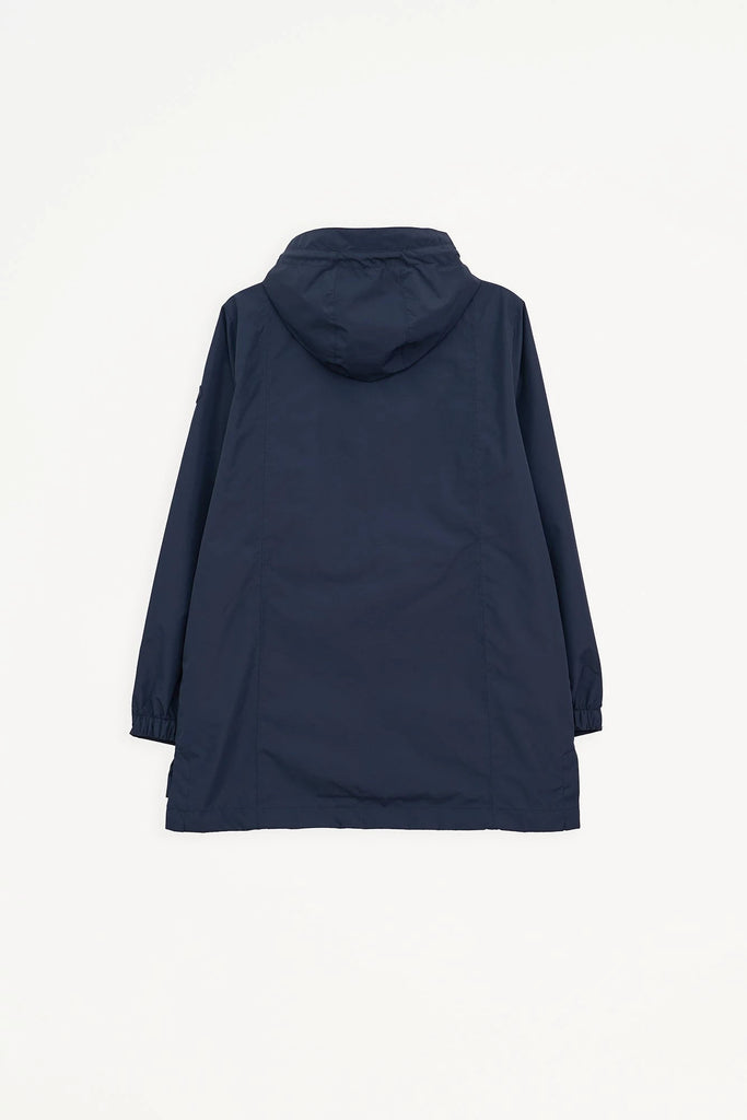  Chaqueta impermeable de Mujer en poliéster reciclado. Tantä. Color azul