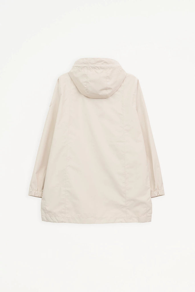  Chaqueta impermeable de Mujer en poliéster reciclado. Tantä. Color blanco