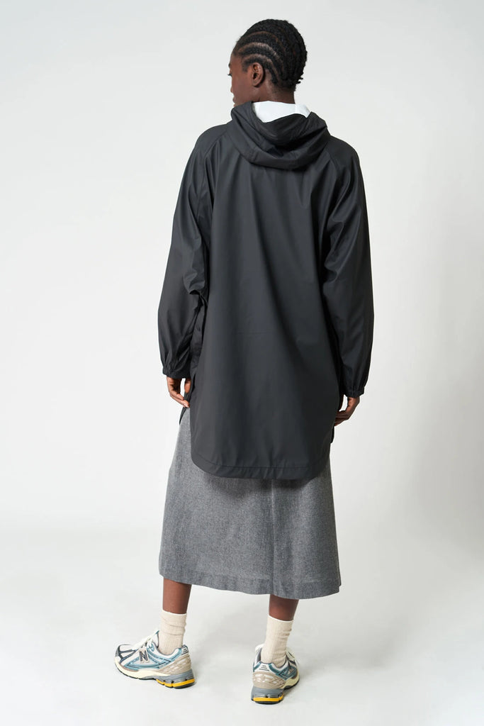 Sky Black Tantä Rainwear FW24