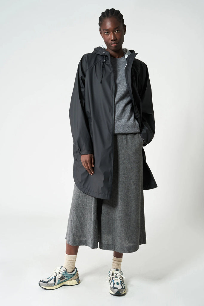 Sky Black Tantä Rainwear FW24