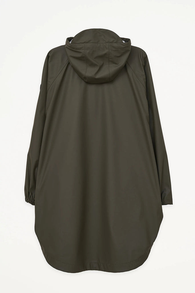 Chubasquero Impermeable de mujer SKY, Tantä. Color verde khaki
