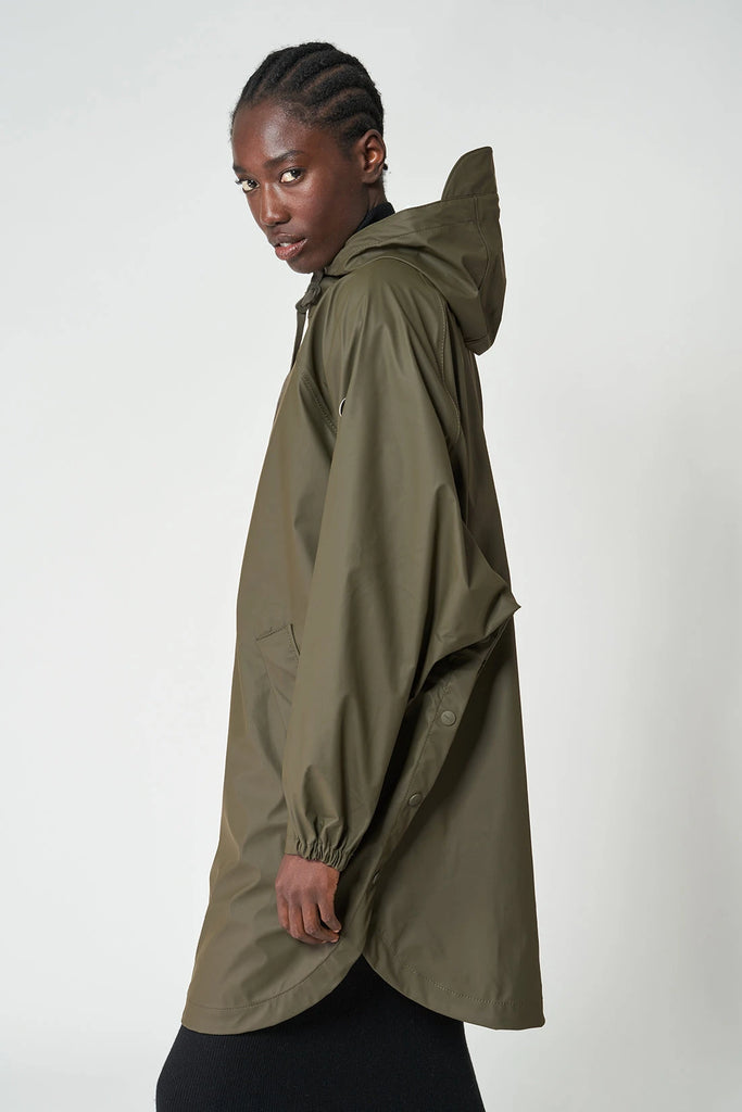 Sky Khaki Tantä Rainwear FW24