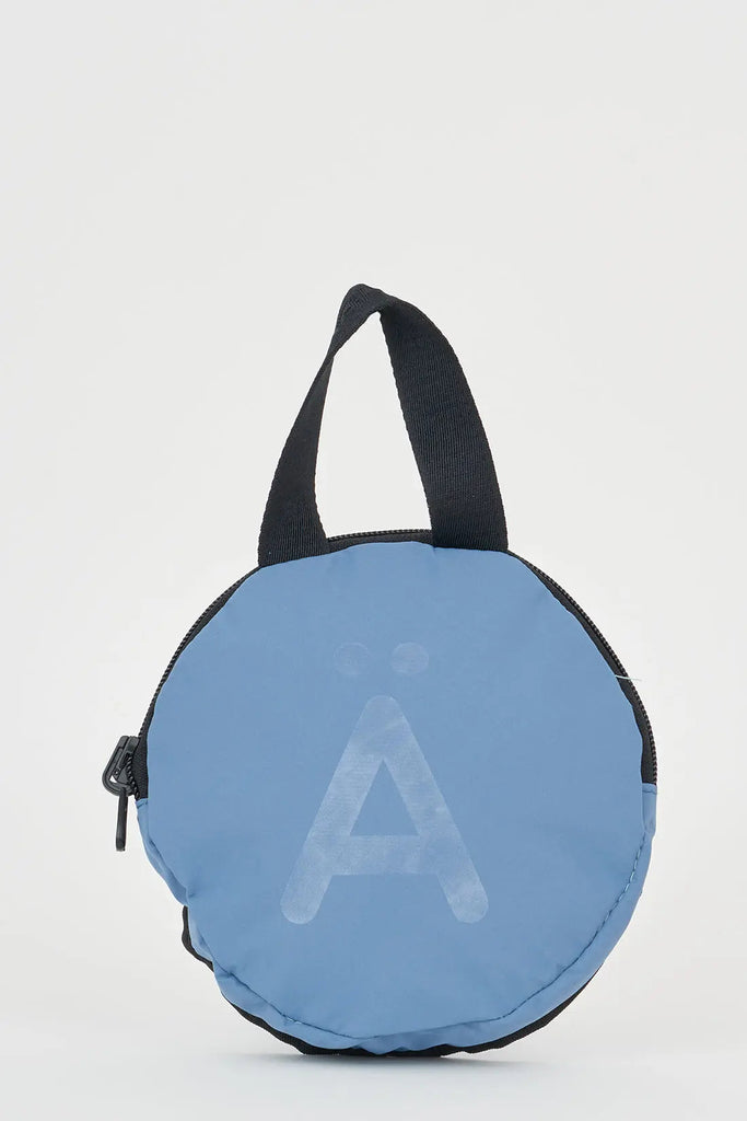 Bolso sostenible impermeable y reciclado Tantä. Color azul oscuro. Proin Bluestone