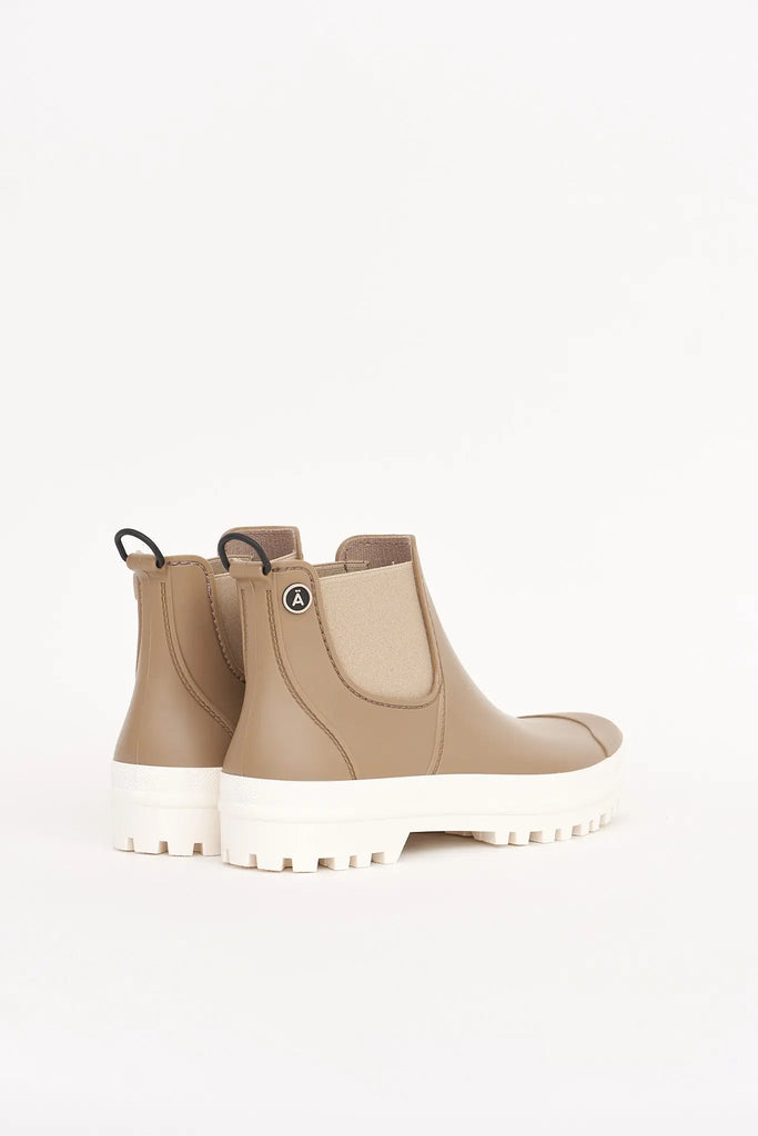 Botas impermeables Tantä fabricadas en España. Kropla - Beis y blancas