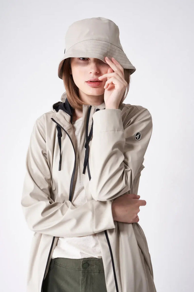 Chubasqueros, chaquetas y accesorios Impermeables
