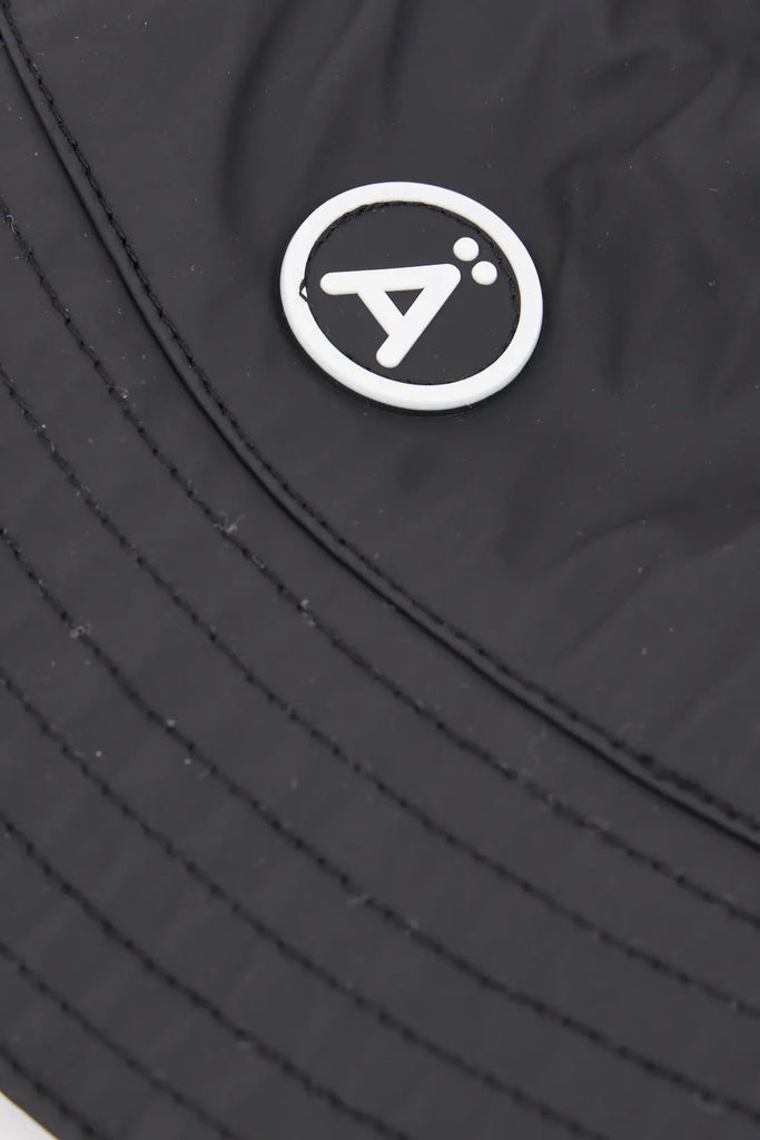 Gorro impermeable Tantä negro