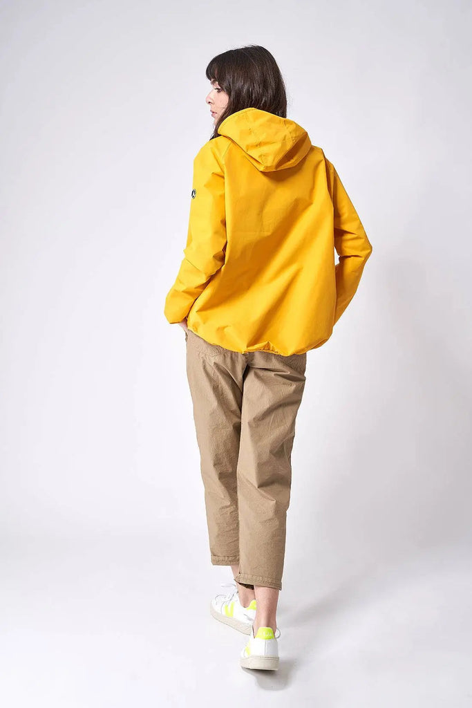 Chubasqueros, chaquetas y accesorios Impermeables
