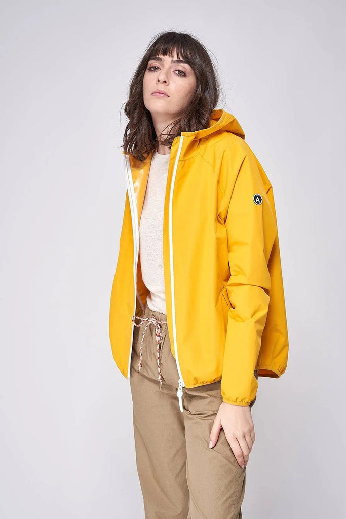 Chubasqueros, chaquetas y accesorios Impermeables