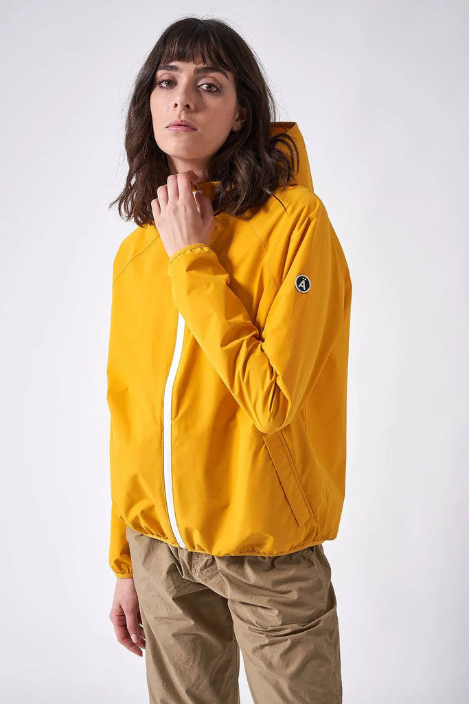Chubasqueros, chaquetas y accesorios Impermeables