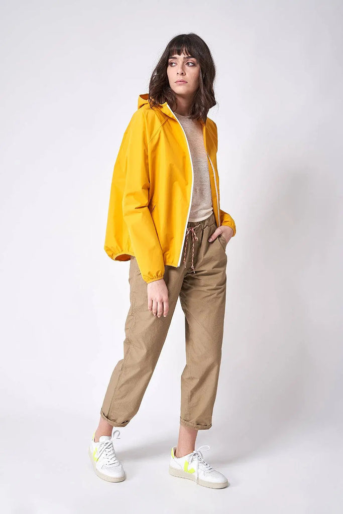 Chubasqueros, chaquetas y accesorios Impermeables