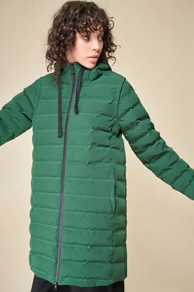 Abrigo y chaleco impermeable de mujer Donner. Tipo plumífero. Verde Forest