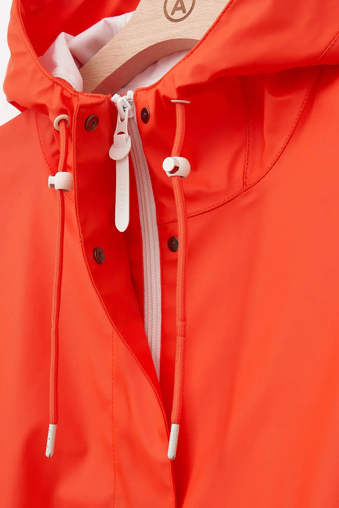 Impermeable de mujer Tantä Naranja