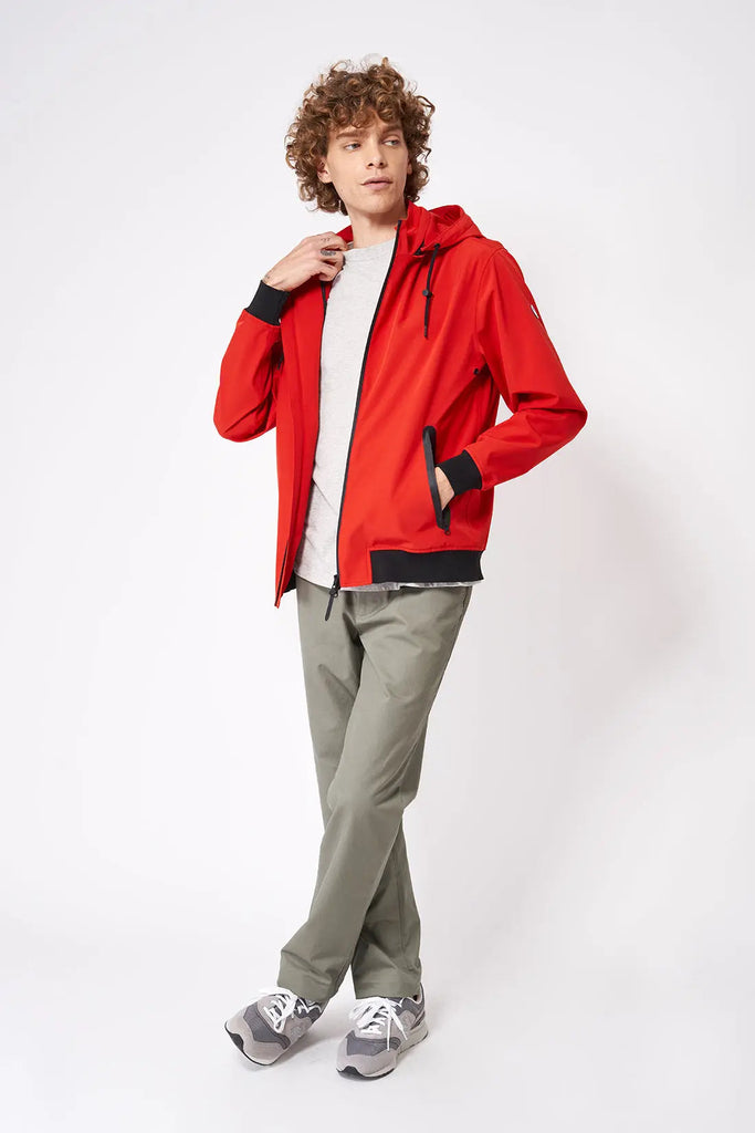 Cazadora o bomber impermeable de hombre Tantä. Color rojo. Dulksna Molten Lava