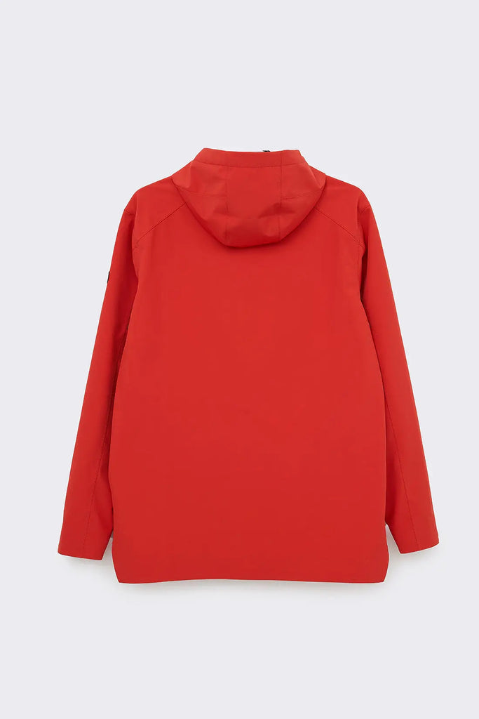 Cazadora impermeable en tejido softwhell de hombre Tantä. Color rojo. Motregn Molten Lava