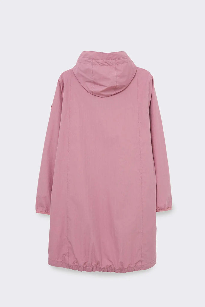 Chubasquero o impermeable largo de mujer Tantä. Color lila o violeta. Sprühregen Foxglove