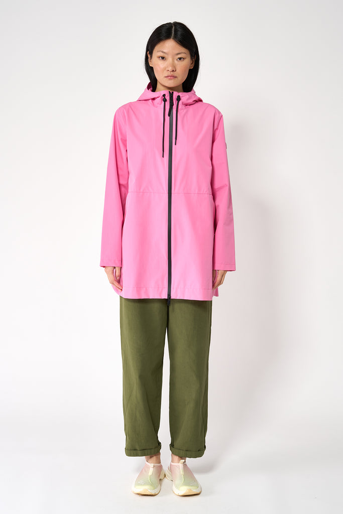 Chaqueta impermeable de Mujer Platzregen en algodón impermeable. Tantä. Color rosa 