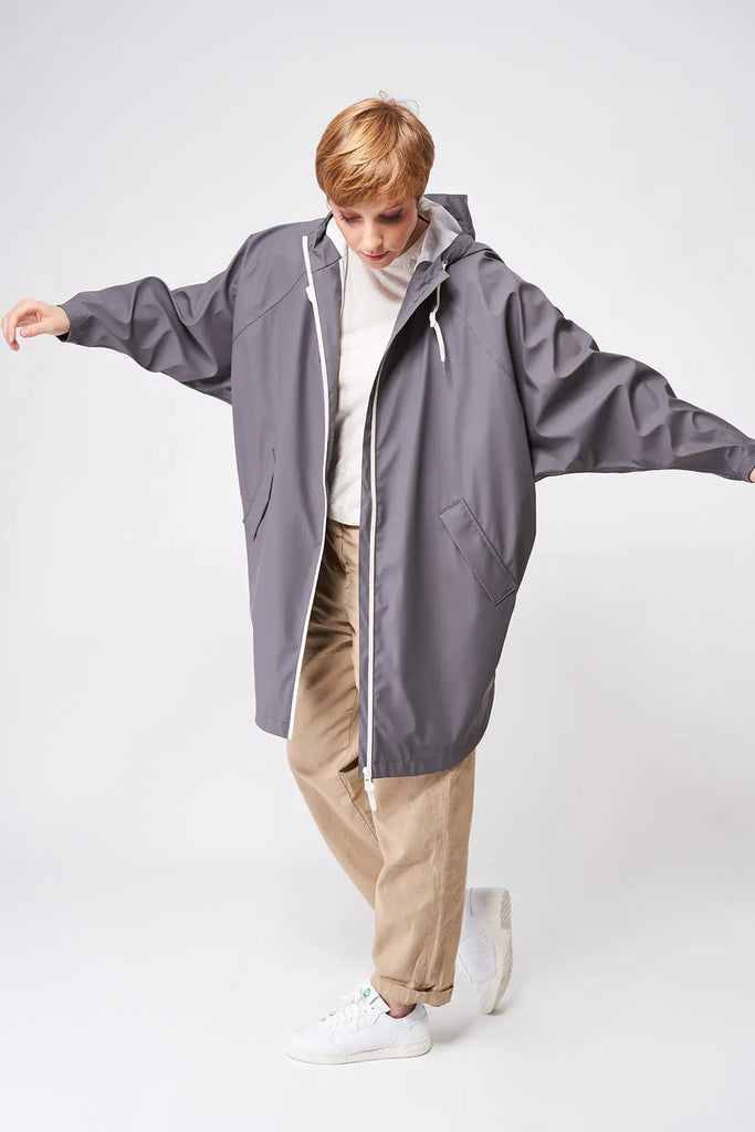 Sky Lava Grey Tantä Rainwear SS23