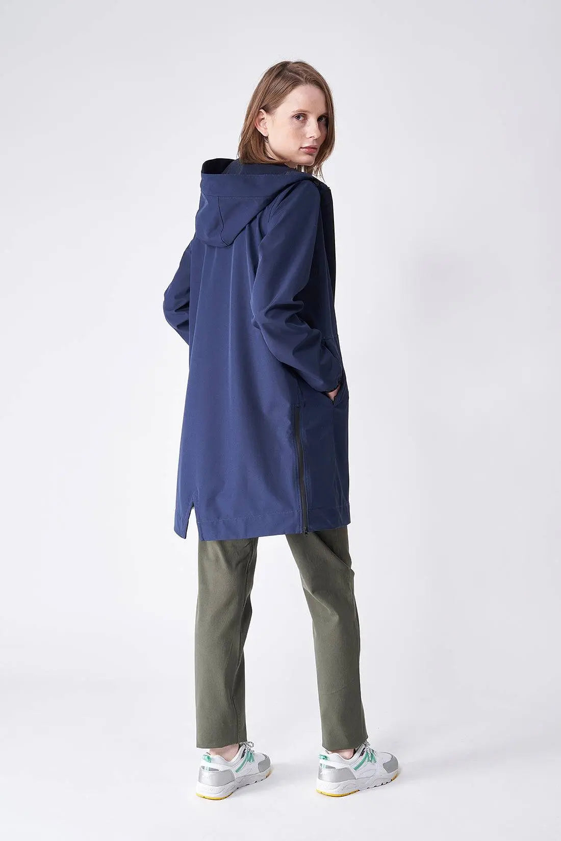 Chubasquero impermeable y transpirable para mujer, chaqueta ligera