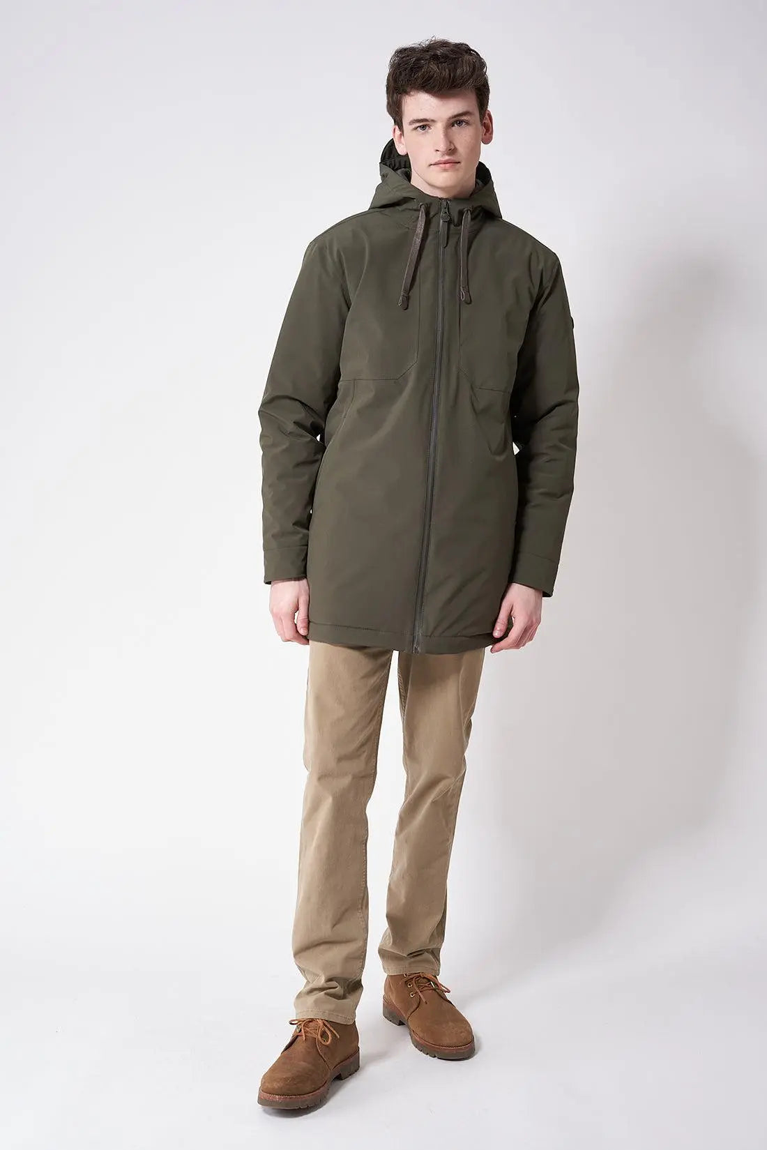 Abrigo largo acolchado de hombre tipo plumífero. Verde Khaki – Tantä  Rainwear