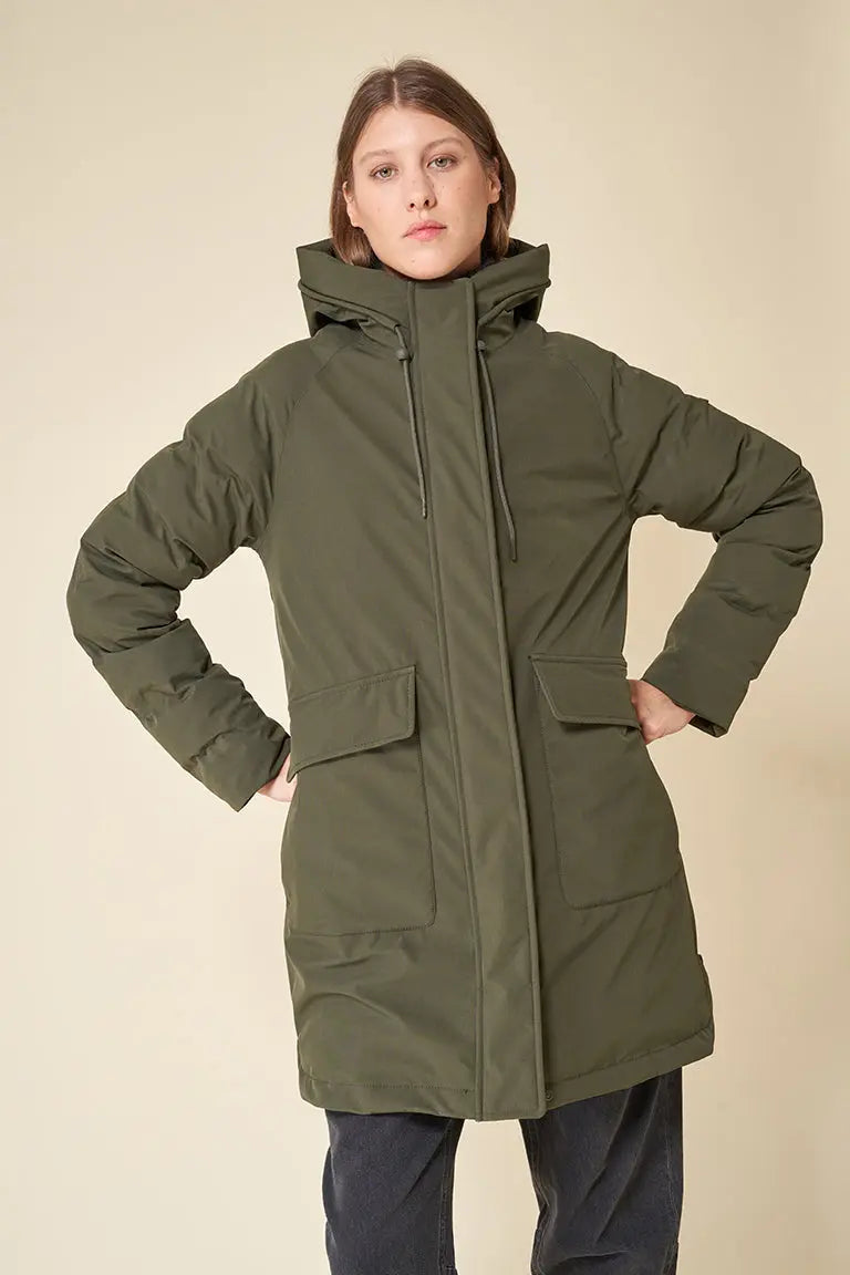 Abrigo Impermeable de Mujer Tantä: Parka Acolchada Pyt. Black – Tantä  Rainwear