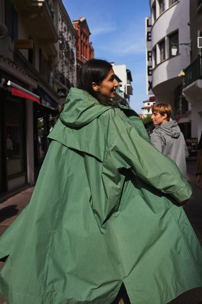 Tihkusade Dark Ivy Tantä Rainwear SS23